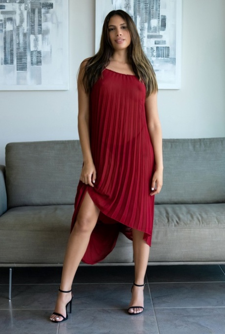Anadolu 5 Yıldızlı Otel Servisi Escort Bayan Serra